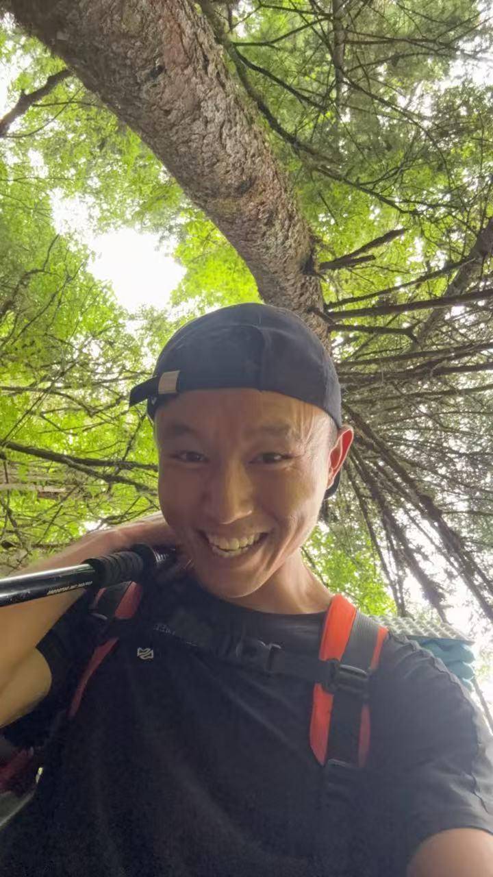 男子在梅里雪山失联20天，女友悬赏寻人：“找到活人20万，遗体5万” 