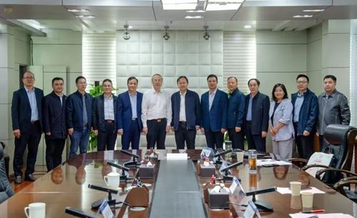 安徽省政协副主席张祥安回母校阜师大调研指导高水平大学建设(图4) 安徽省政协副主席张祥安回母校阜师大调研指导高水平大学建设(图4)