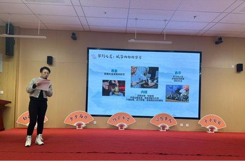 旗帜少年阅读名家进校园公益大讲堂在雄安长丰小学举办(图7) 旗帜少年阅读名家进校园公益大讲堂在雄安长丰小学举办(图7)