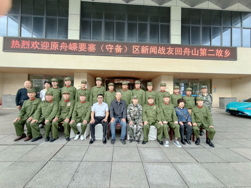 洪旭朝:笔底初心 岁月流芳(图4) 洪旭朝:笔底初心 岁月流芳(图4)