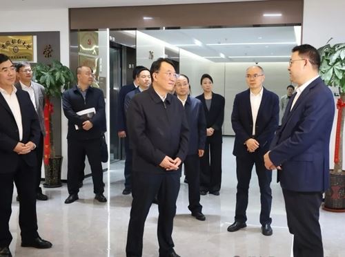 合肥市长罗云峰走访调研北京君泽君(合肥)律师事务所(图1)