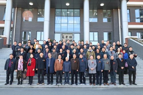 张孝玉新著《民国王潜刚研究》出版座谈会召开(图3) 张孝玉新著《民国王潜刚研究》出版座谈会召开(图3)