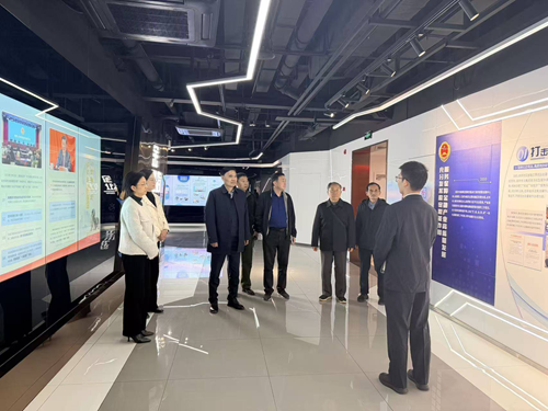 深化廉政法治教育 共促清廉金融建设(图1) 深化廉政法治教育 共促清廉金融建设(图1)