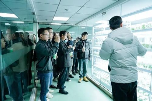 全省140余位外贸精英齐聚华诚生物,共探罗汉果甜蜜事业出海口(图4) 全省140余位外贸精英齐聚华诚生物,共探罗汉果甜蜜事业出海口(图4)