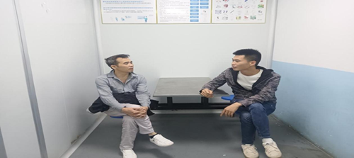 关爱流浪群体，助力返乡(图2)